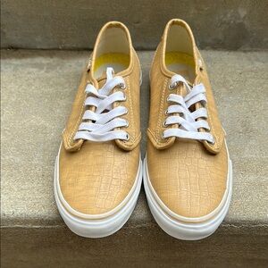 Vans Tan and White Sneakers Classic Skate Style